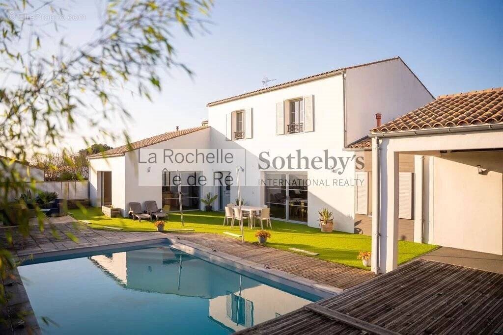 Maison à vendre, 236m², La Rochelle