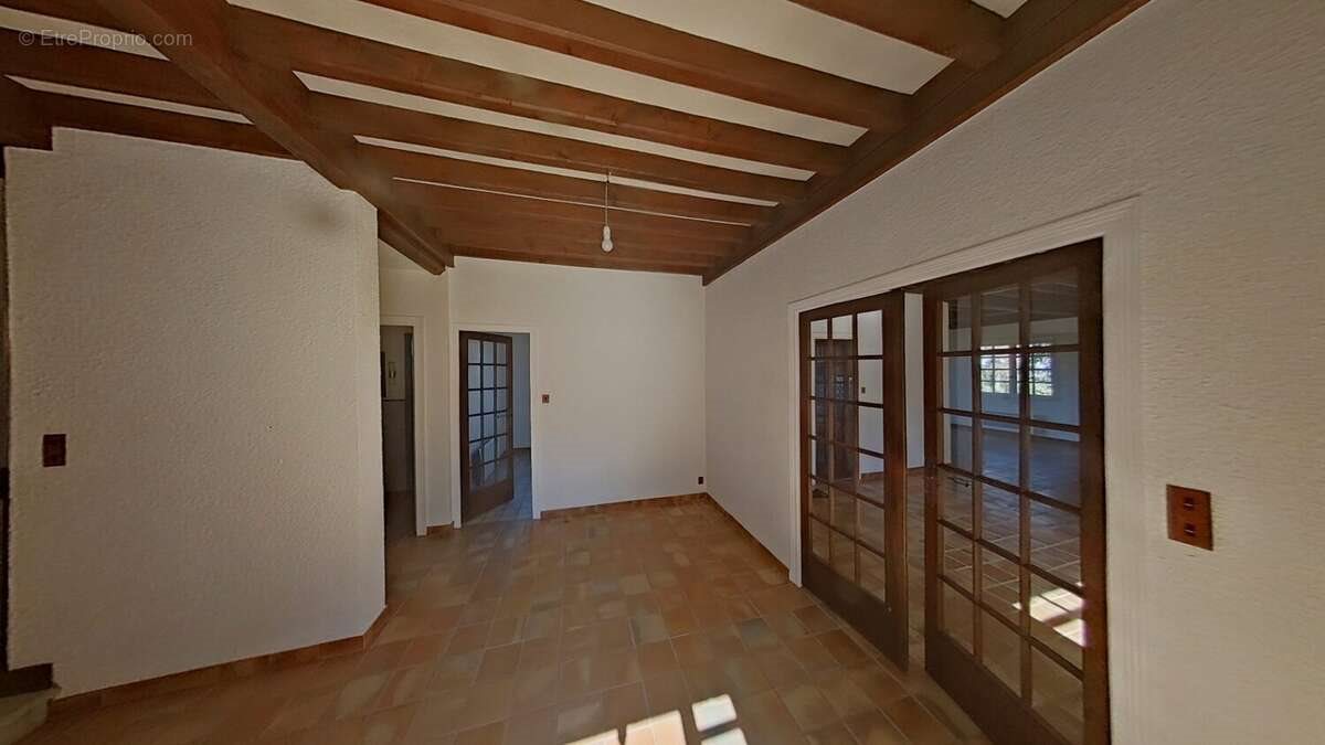 Maison à vendre, 225m², Saint-Just-Saint-Rambert