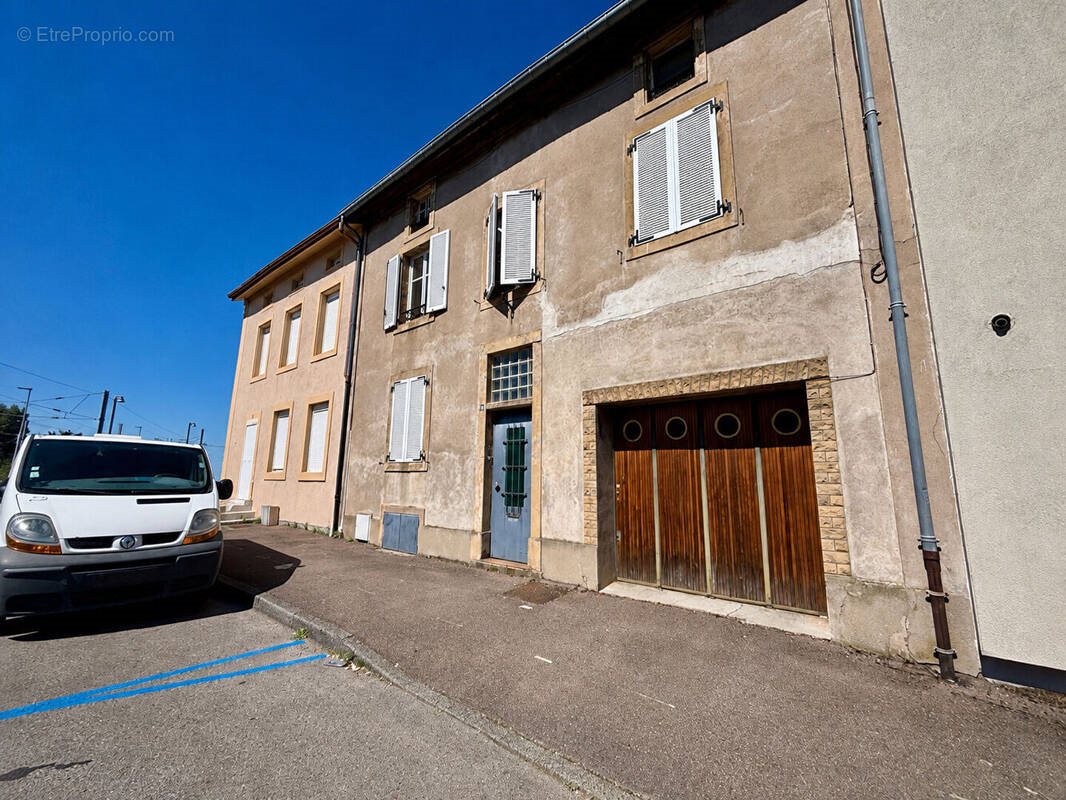 Maison à vendre, 151m², Uckange