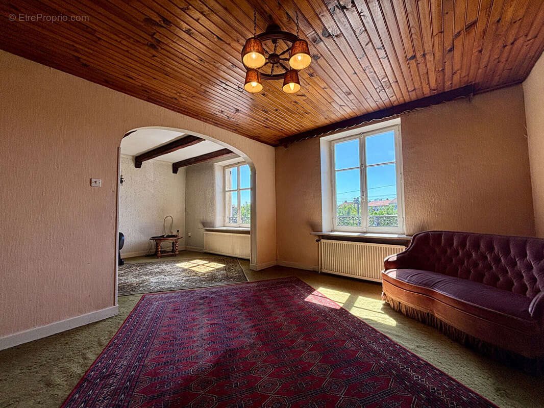 Maison à vendre, 151m², Uckange