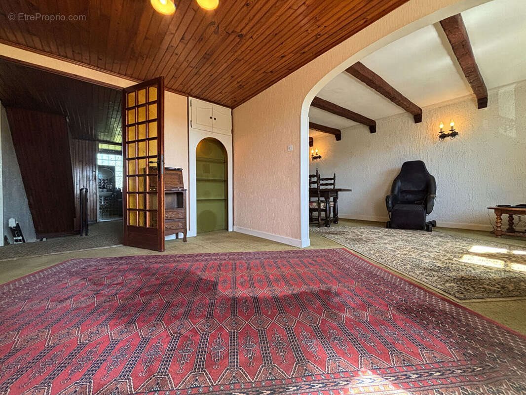 Maison à vendre, 151m², Uckange