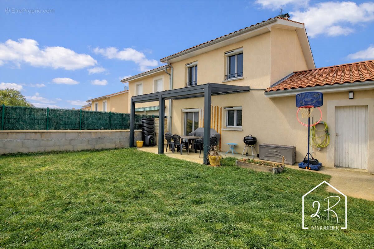 Maison à vendre, 90m², Serpaize