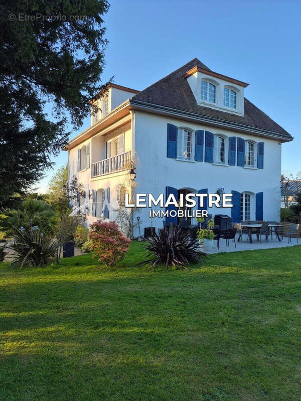Maison à vendre, 265m², Montivilliers