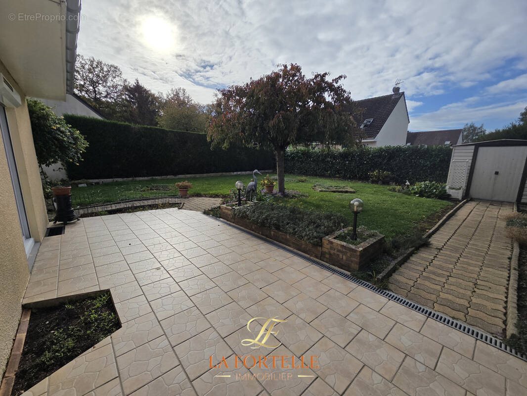 Maison à vendre, 88m², Bréval