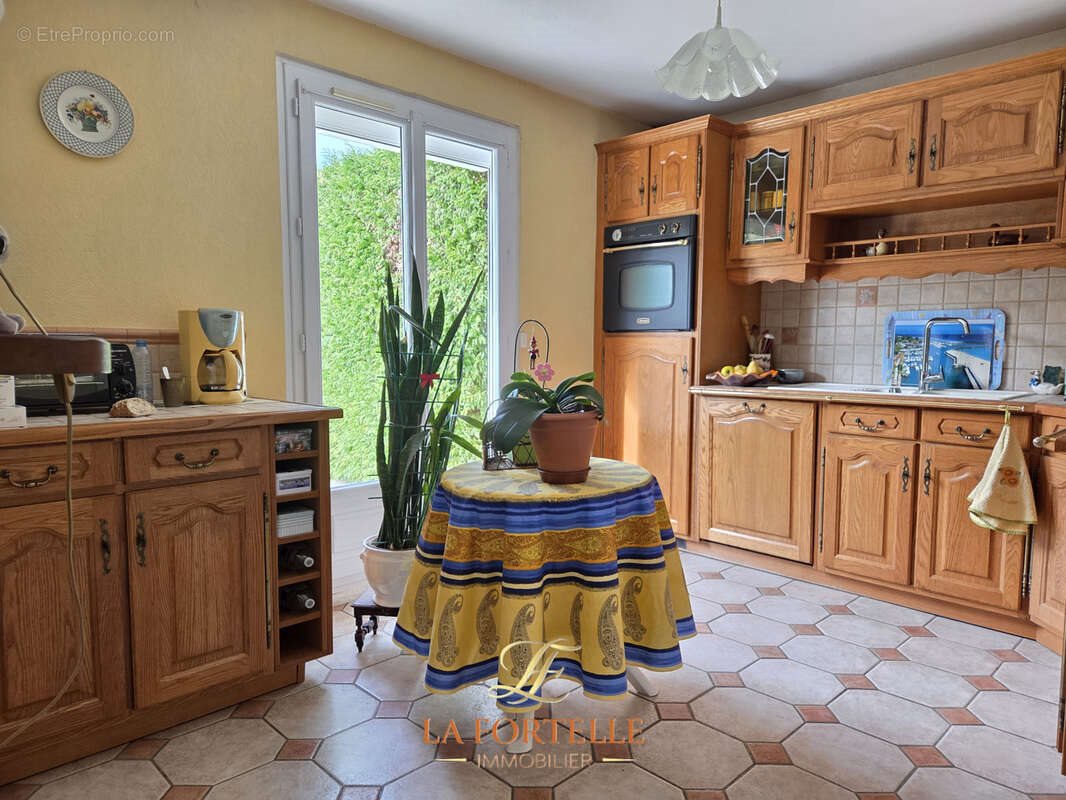 Maison à vendre, 88m², Bréval