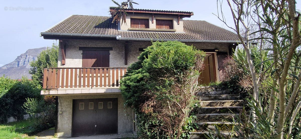Maison à vendre, 123m², Sassenage