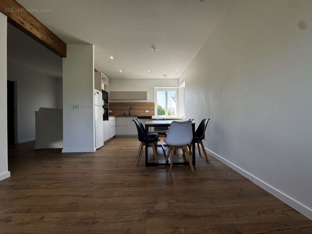 Maison à vendre, 102m², Bourg-lès-Valence