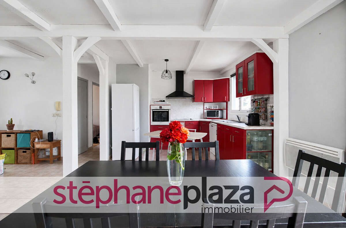 Maison à vendre, 118m², La Bouëxière