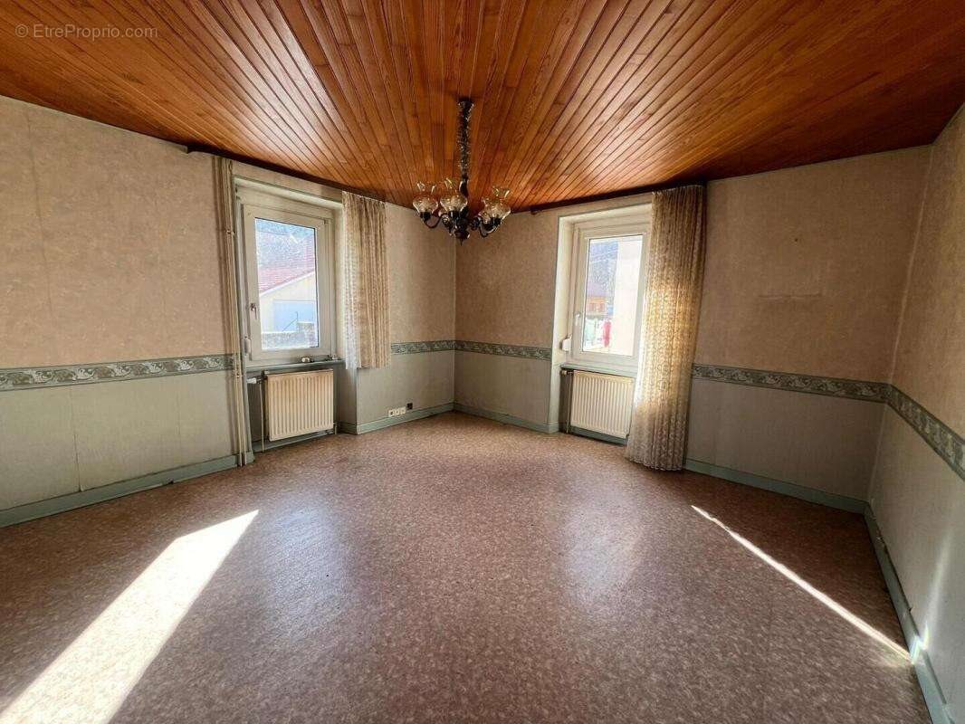Maison à vendre, 72m², Saulxures-sur-Moselotte