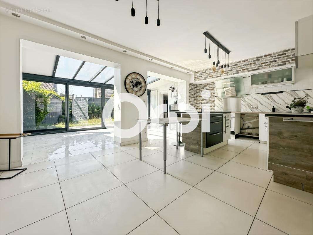 Maison à vendre, 99m², Grande-Synthe