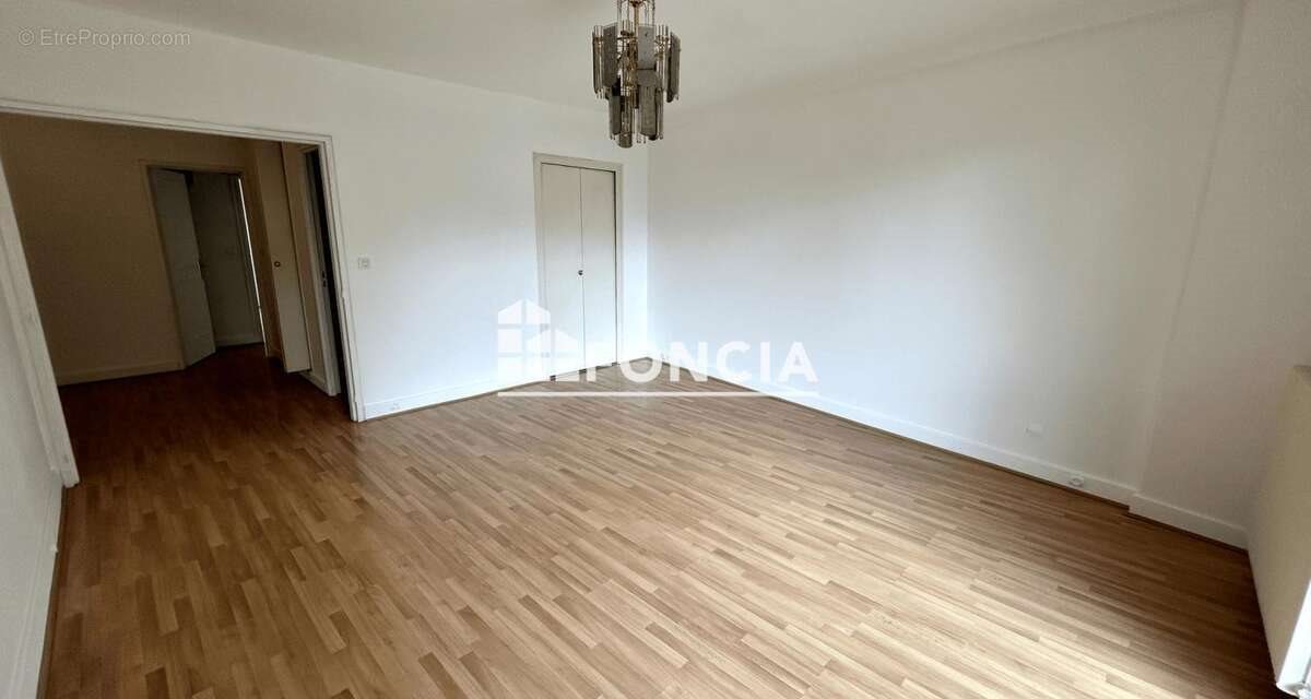 Appartement à vendre, 72m², Sceaux