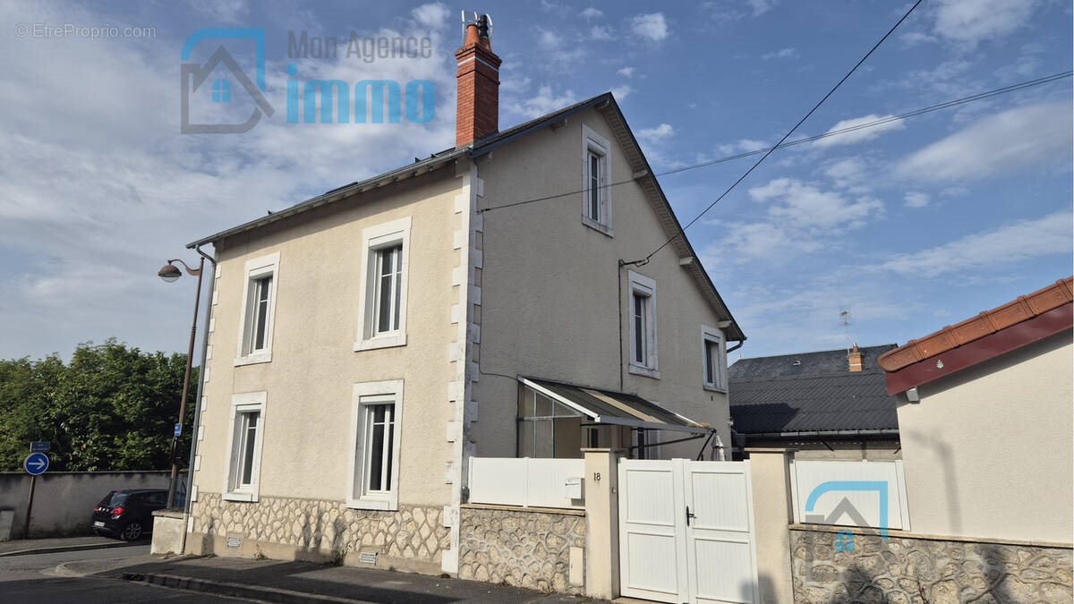 Maison à vendre, 153m², Bourges