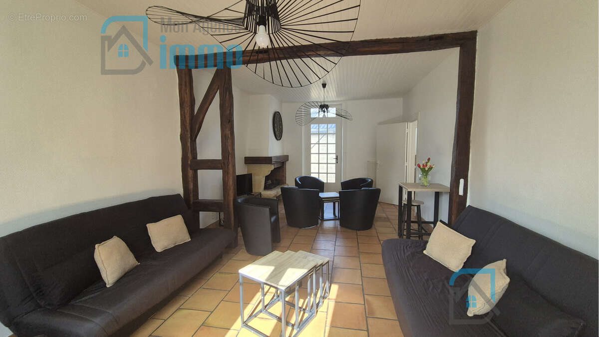 Maison à vendre, 153m², Bourges