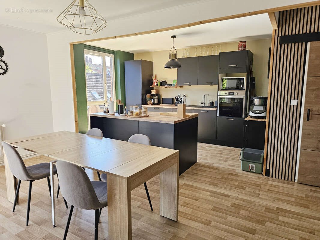Appartement à vendre, 81m², Roubaix