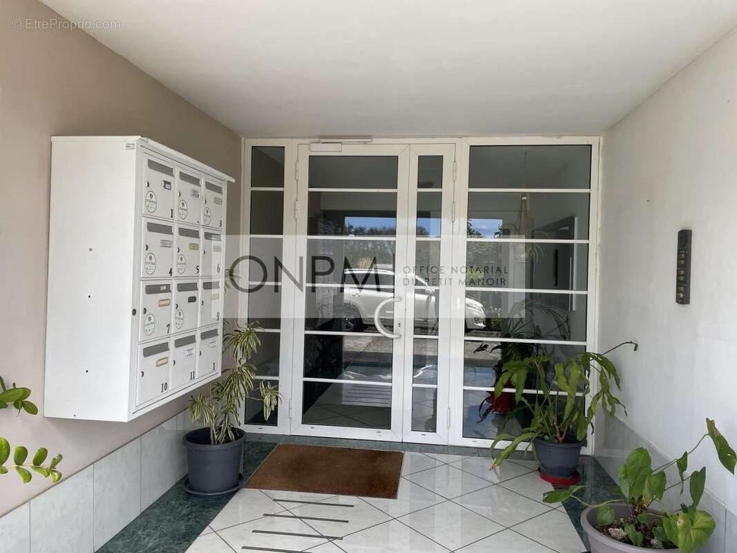 Appartement à vendre, 76m², Fort-de-France