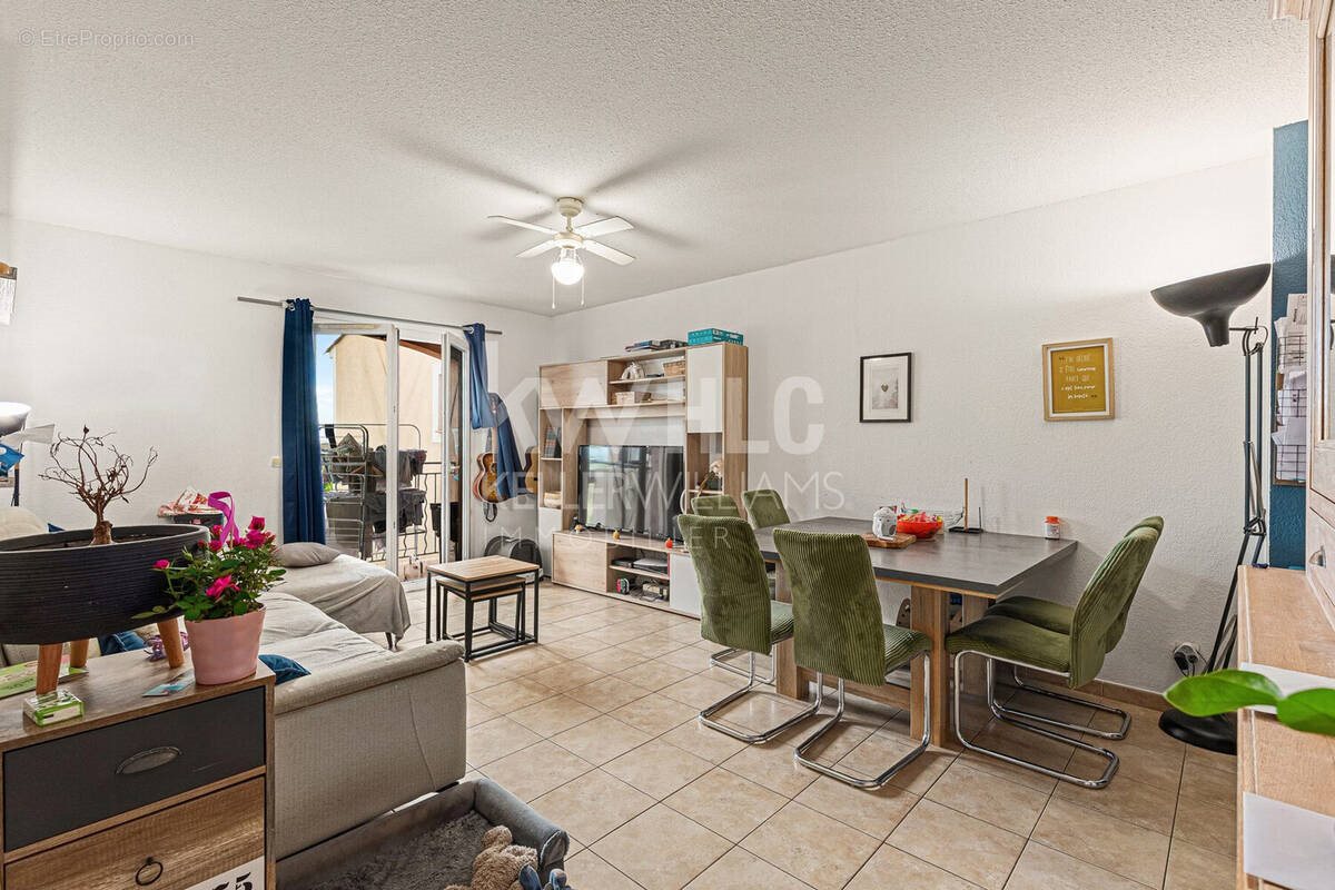 Maison à vendre, 86m², Roquebrune-sur-Argens