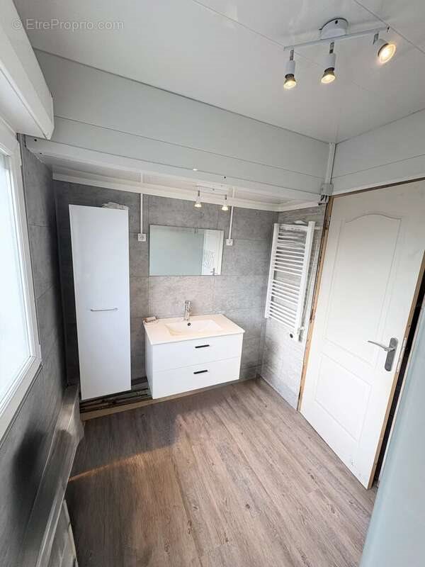 Maison à vendre, 71m², Iwuy