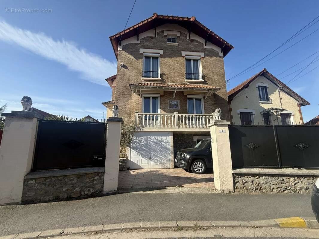 Maison à vendre, 130m², Chelles