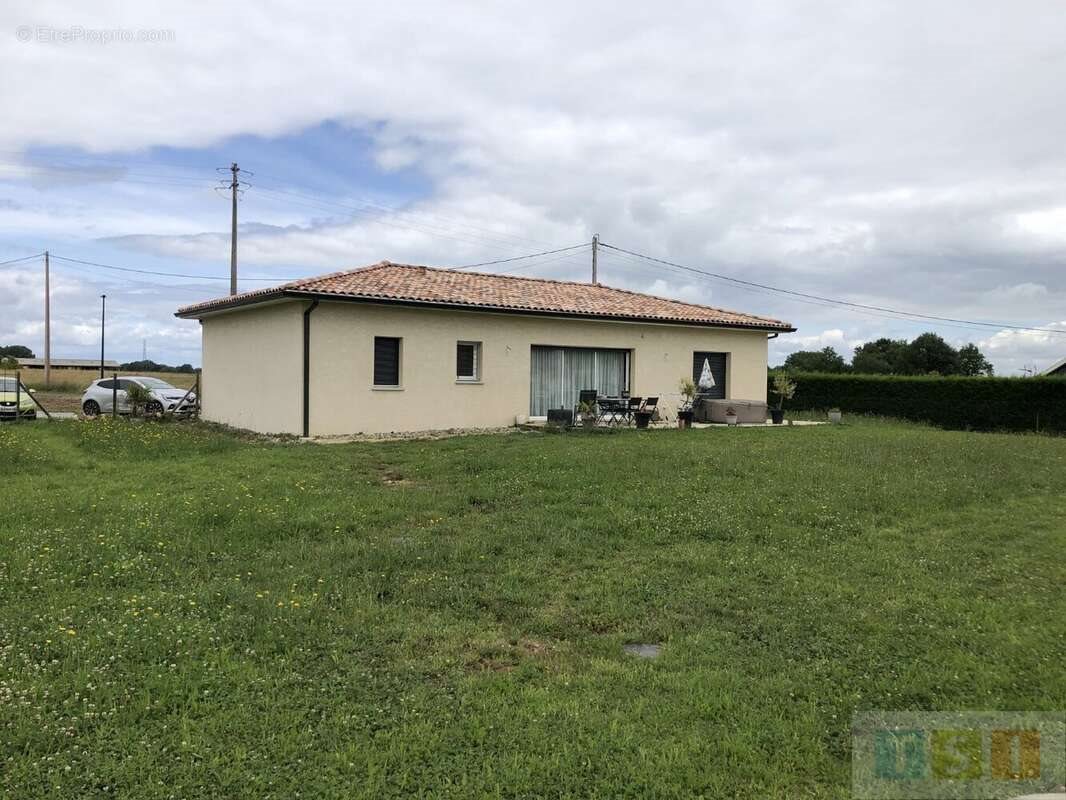 Maison à vendre, 119m², Lannemezan