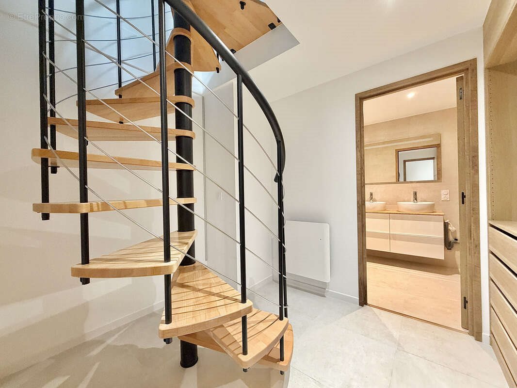 Appartement à vendre, 113m², Cranves-Sales