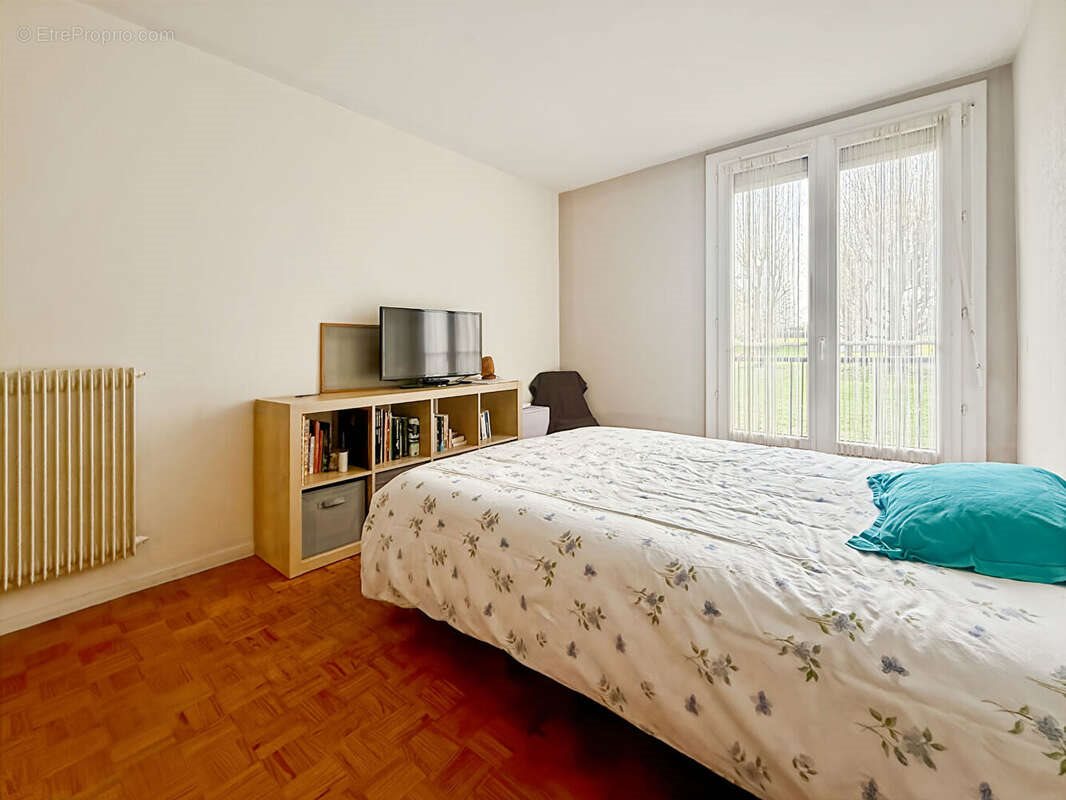 Appartement à vendre, 66m², Pessac