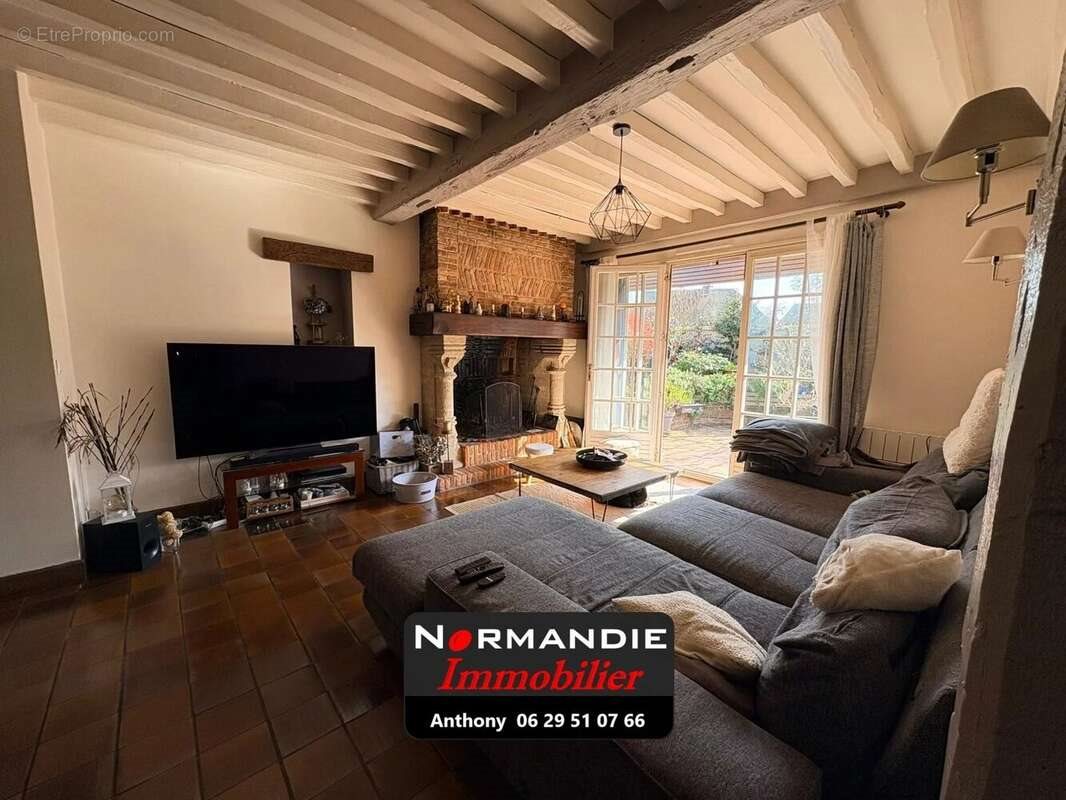 Maison à vendre, 235m², Lillebonne