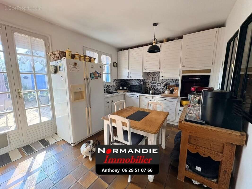 Maison à vendre, 235m², Lillebonne