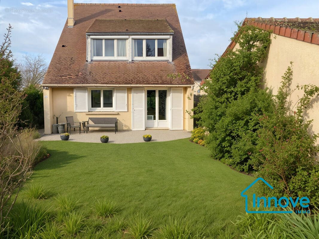 Maison à vendre, 153m², Noisy-le-Roi