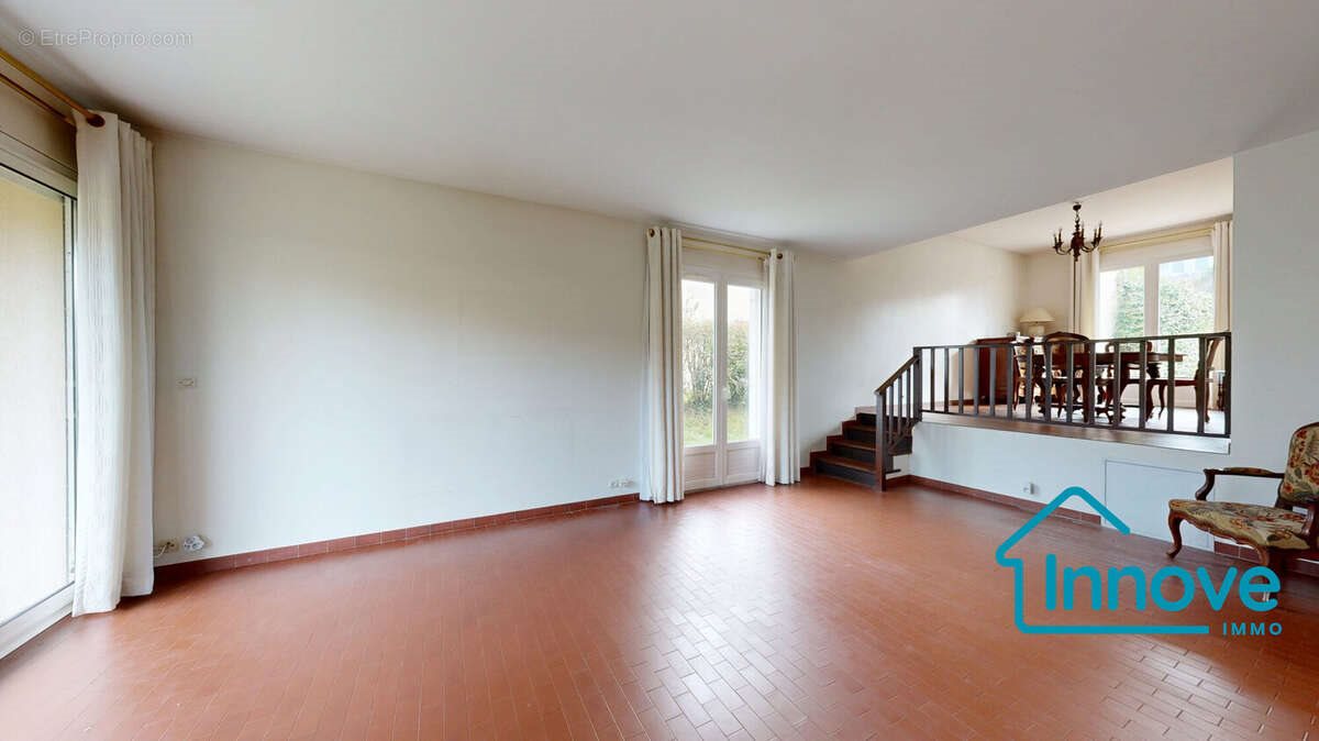 Maison à vendre, 153m², Noisy-le-Roi