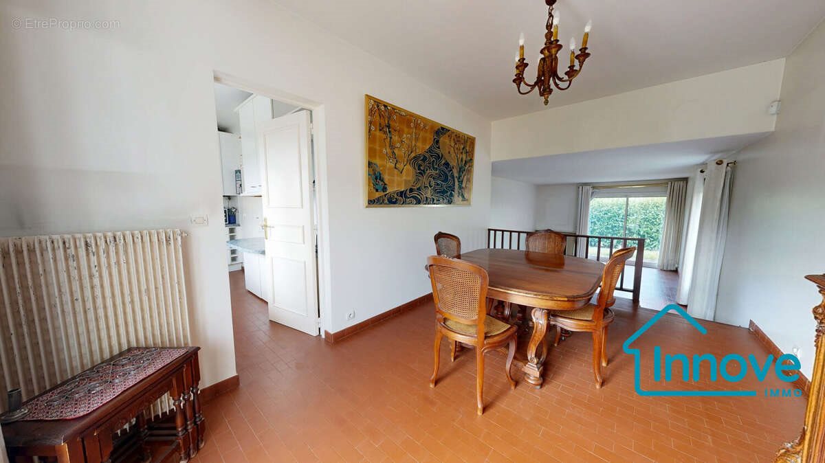 Maison à vendre, 153m², Noisy-le-Roi