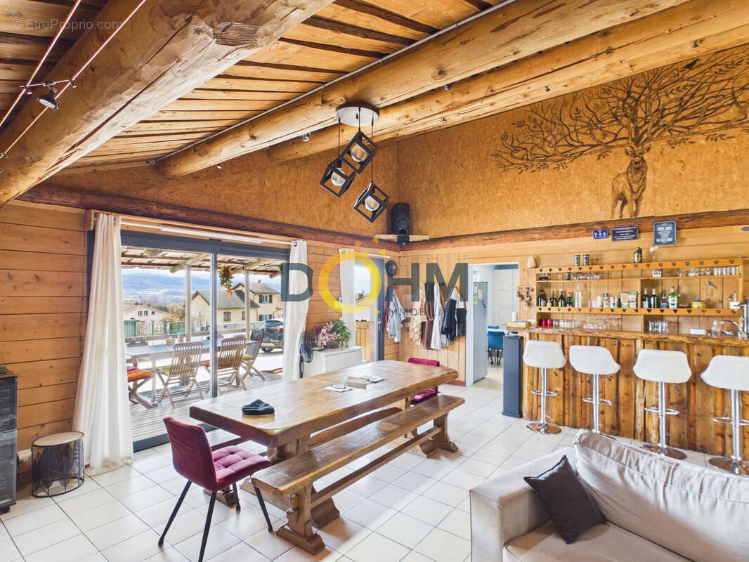 Maison à vendre, 163m², Saint-Ferréol-des-Côtes