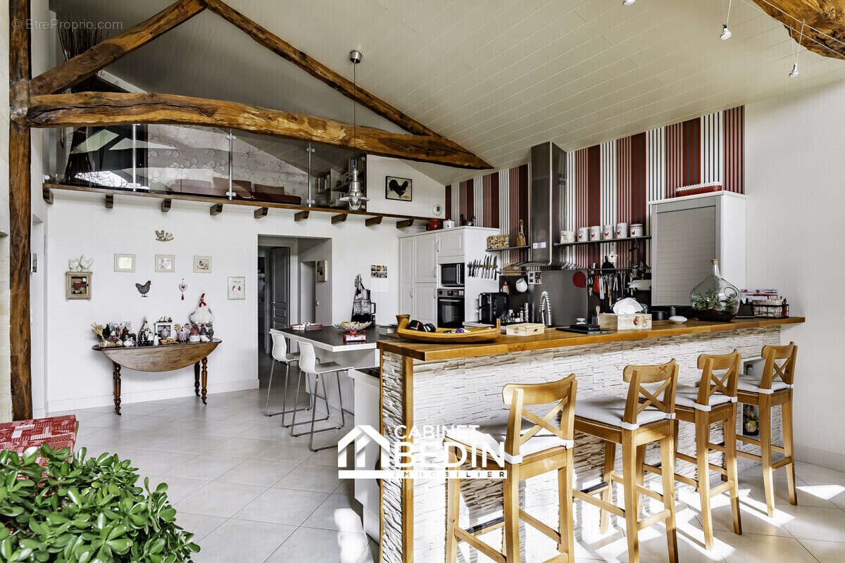 Maison à vendre, 292m², Libourne