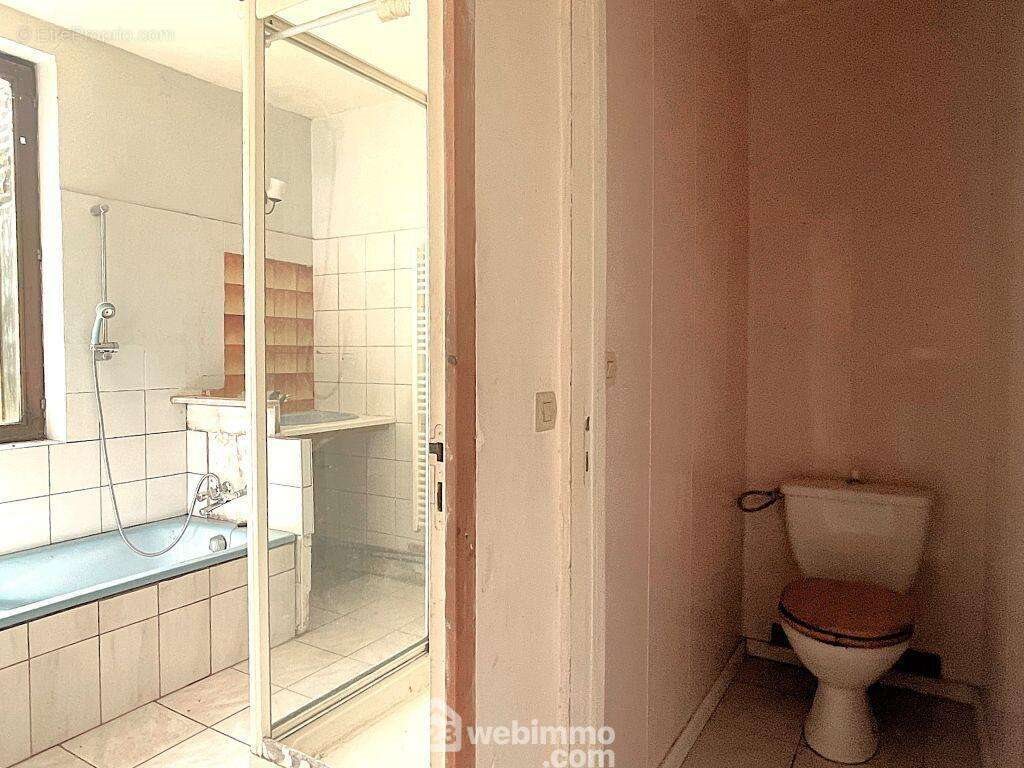 Maison à vendre, 90m², Nueil-sous-Faye