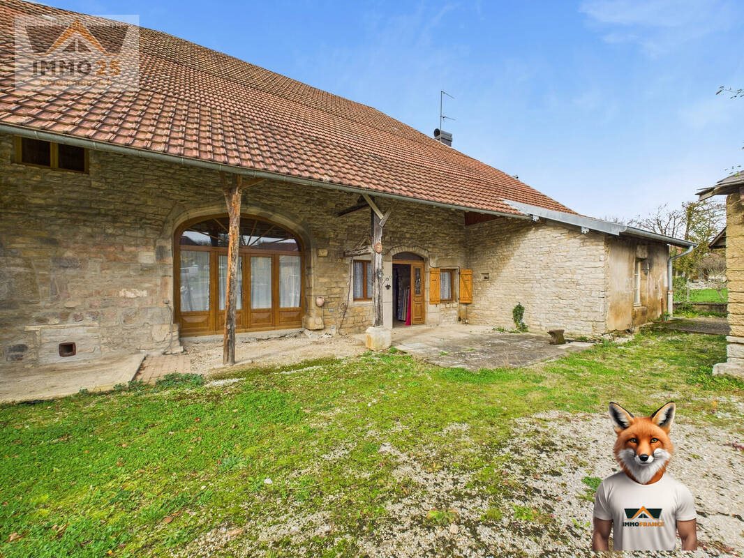 Maison à vendre, 244m², Levier