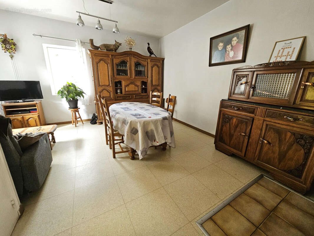 Maison à vendre, 103m², Saint-Just-Malmont