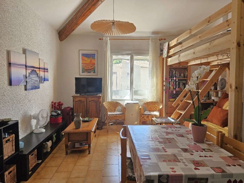 Appartement à vendre, 29m², Orange