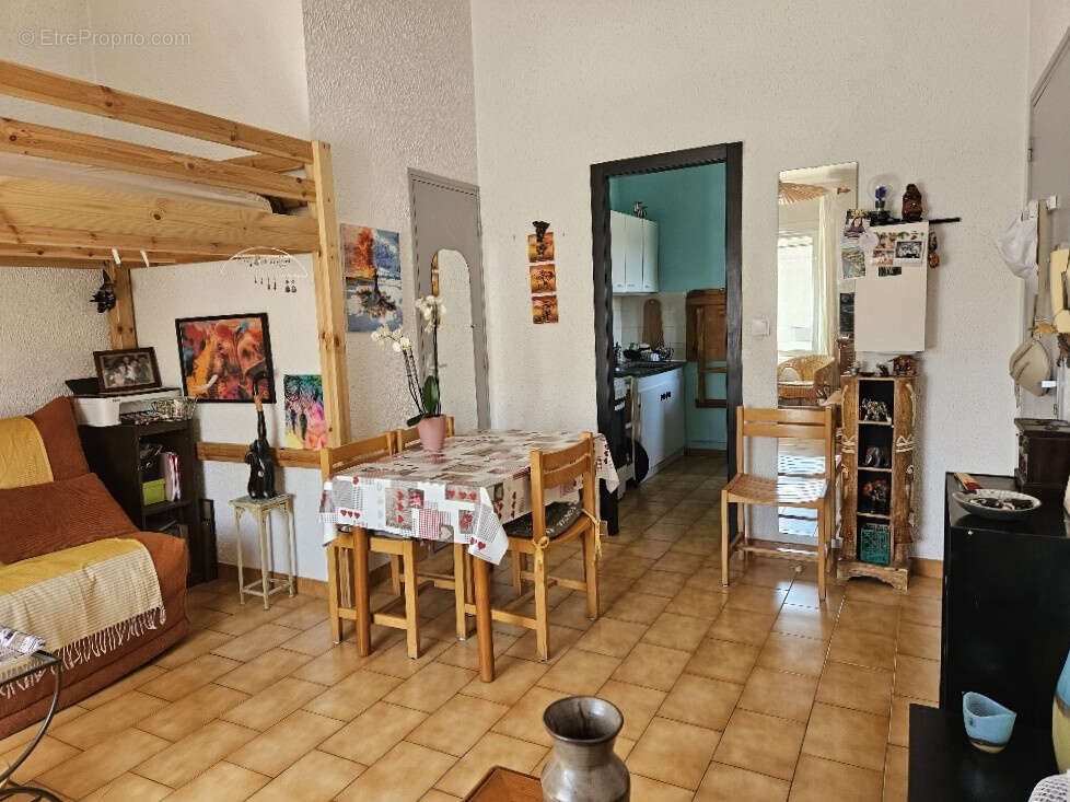Appartement à vendre, 29m², Orange