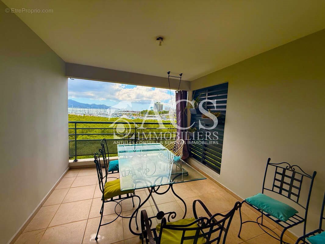 Appartement à vendre, 44m², Fort-de-France