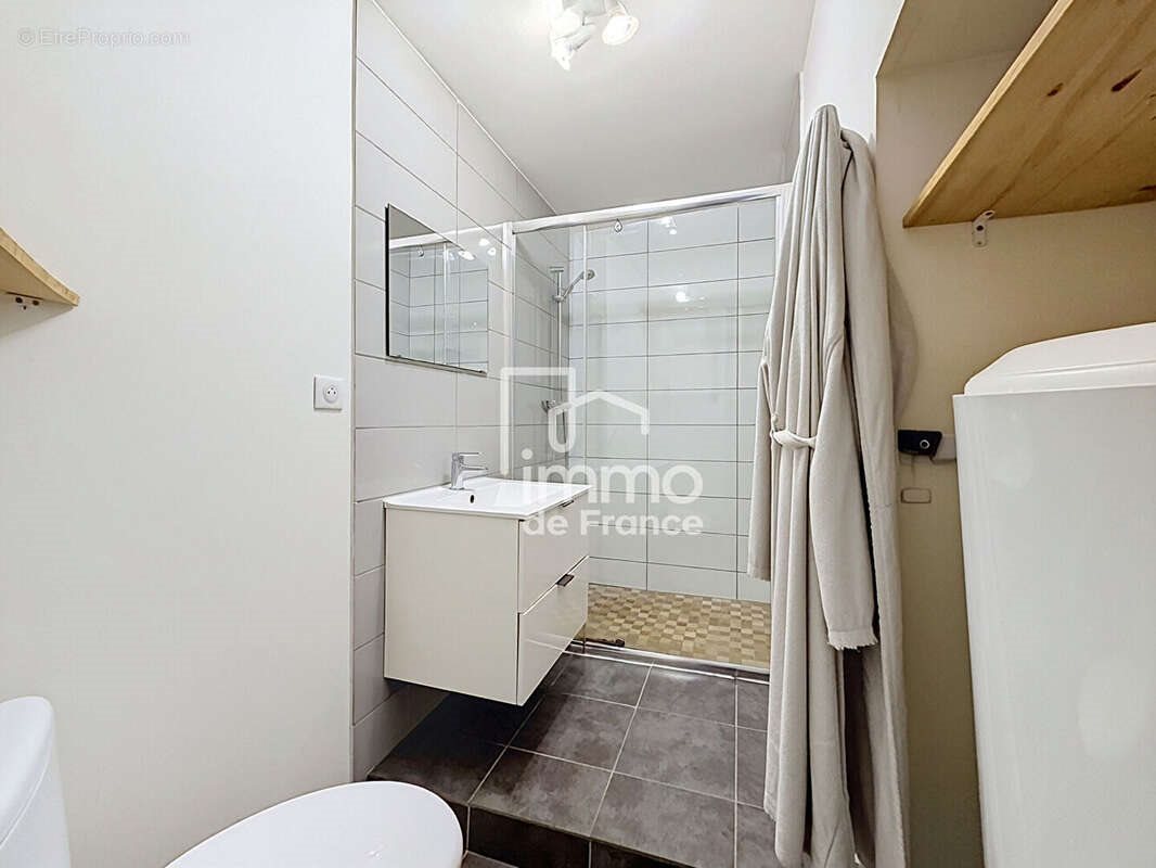 Appartement à vendre, 263m², Oyonnax