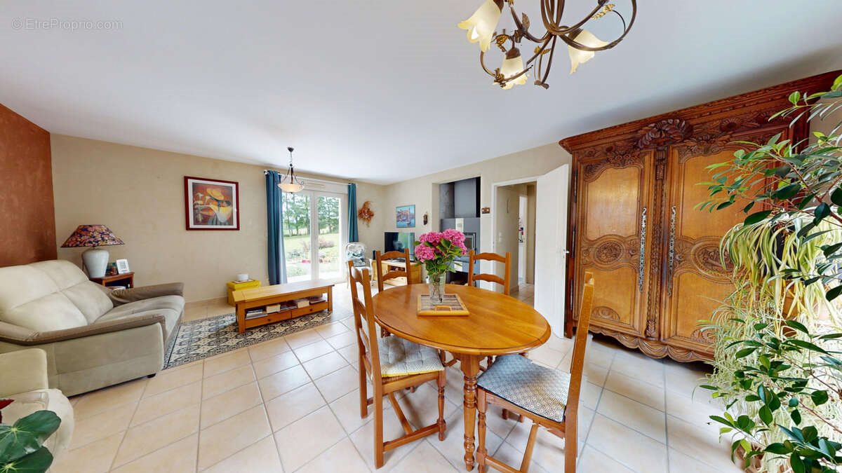Maison à vendre, 165m², Vierville-sur-Mer