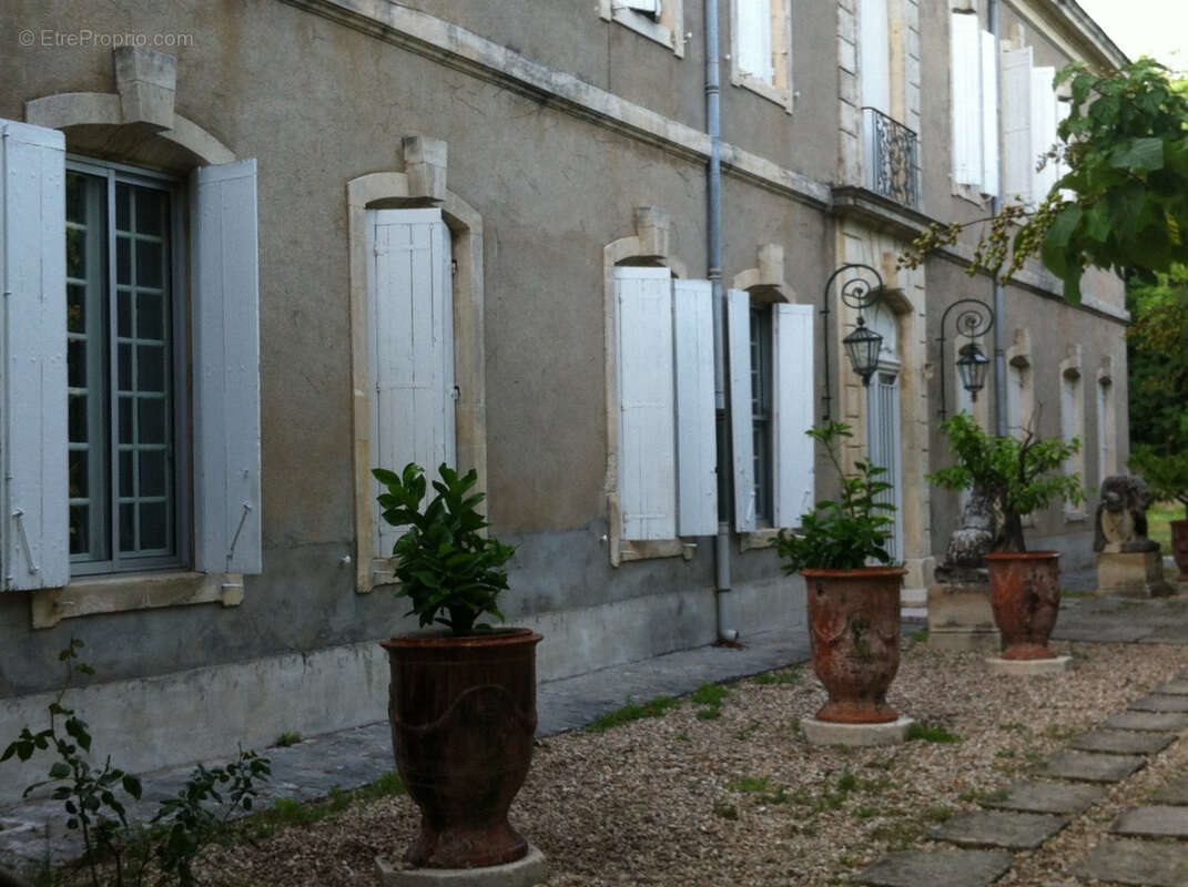 Maison à vendre, 413m², Caissargues