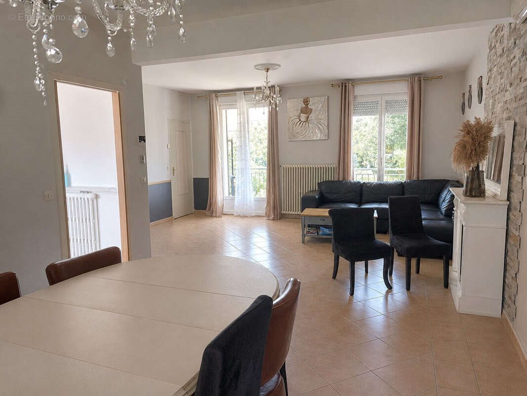 Maison à vendre, 105m², Bourges