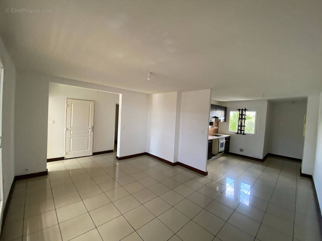 Appartement à vendre, 61m², La Possession