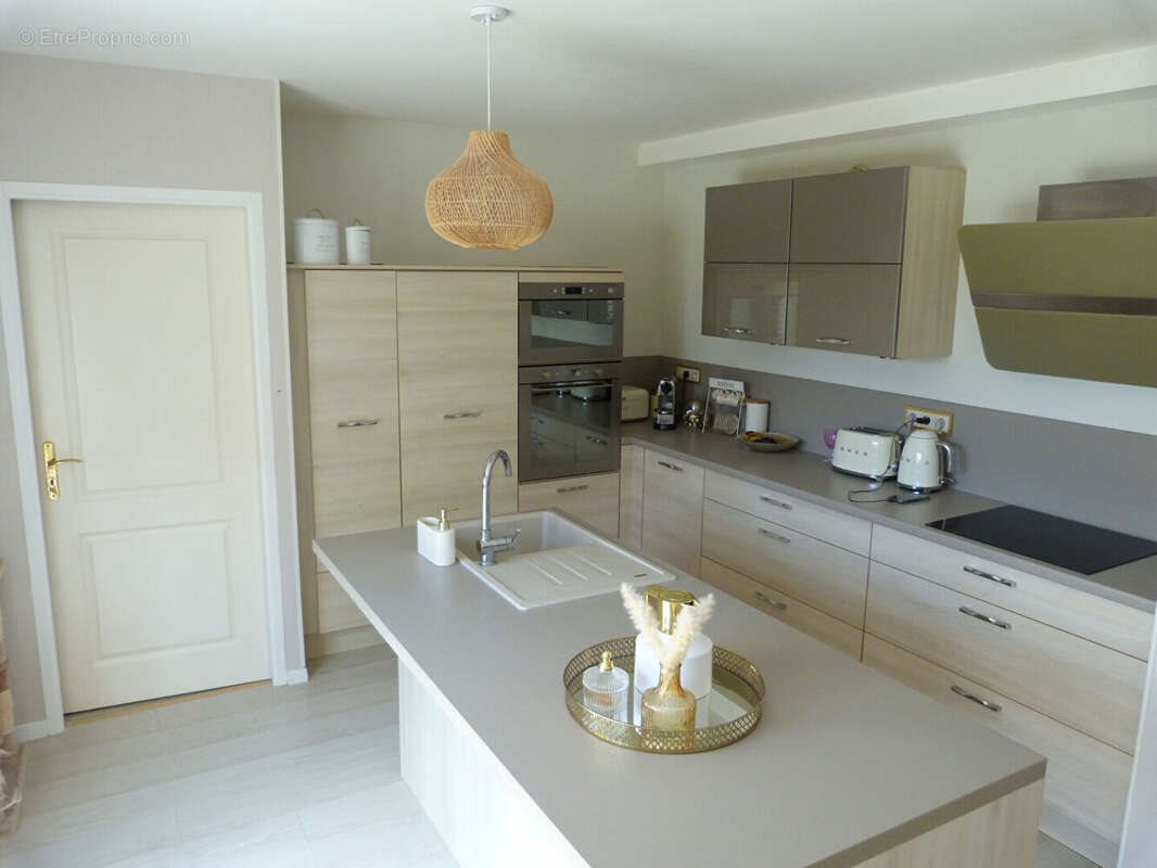Maison à vendre, 180m², Cossé-le-Vivien
