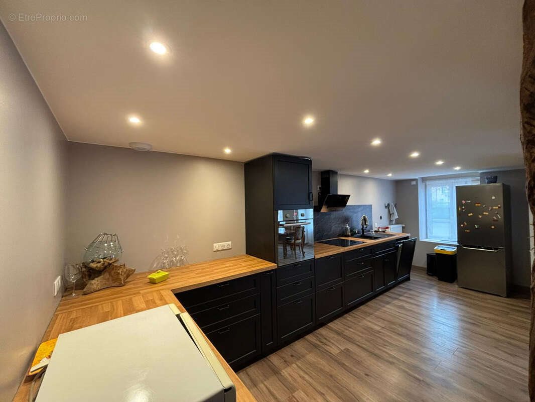 Maison à vendre, 130m², Bâgé-le-Châtel