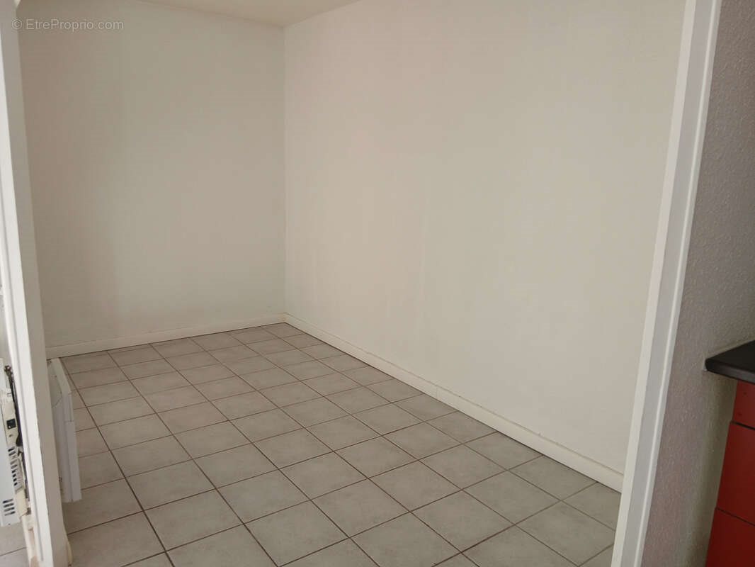 Appartement à vendre, 26m², Alès