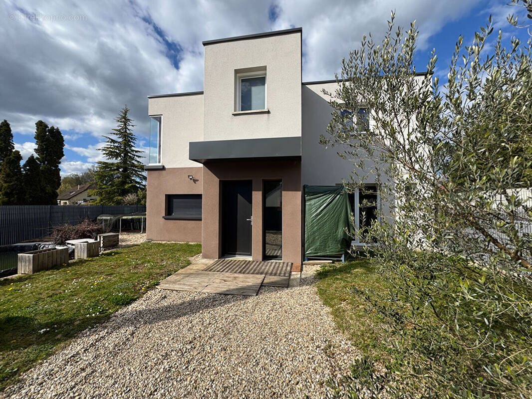 Maison à vendre, 128m², Parcey