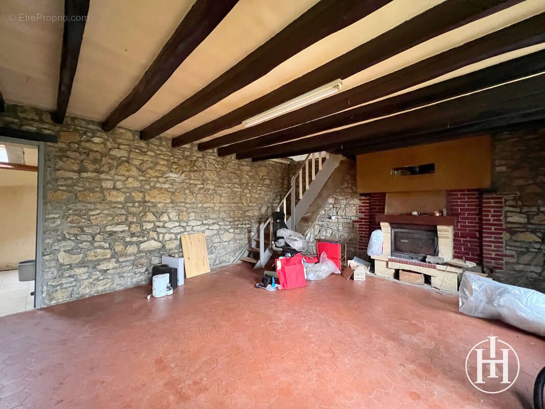 Maison à vendre, 63m², Lurcy-Lévis