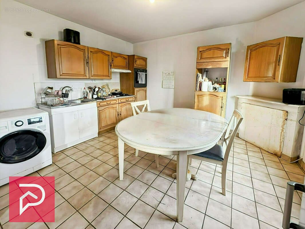 Maison à vendre, 70m², Bernay