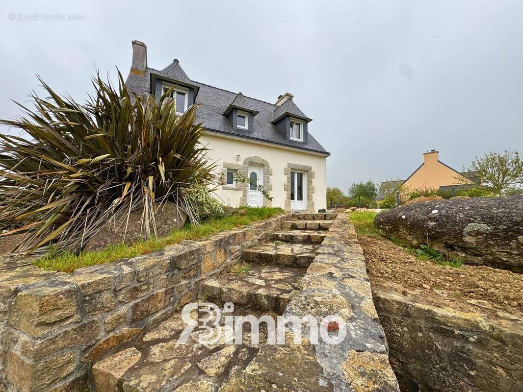 Maison à vendre, 107m², Ploudalmézeau